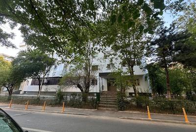 Apartament cu 3 camere decomandat în Sebastian - 3