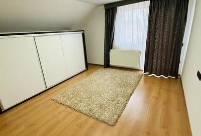 Casă cu 4 camere cu Teren 490 Mp în Est - 13
