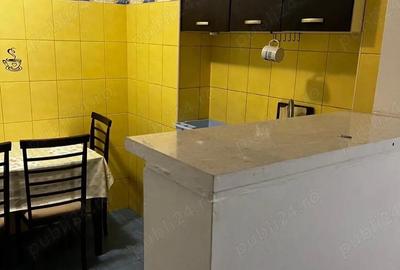 Casă cu 2 camere decomandat în Casa de Cultură - 2