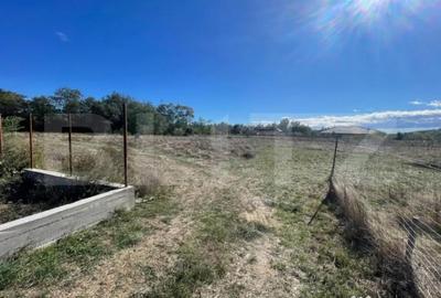 Teren de 900 mp, în Artego - 1