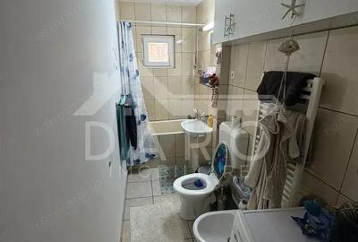 Apartament cu 2 camere decomandat în Central - 2