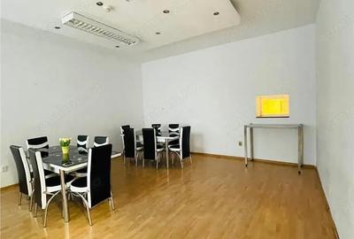 Casă cu Teren 1923 Mp în Ghencea - 1