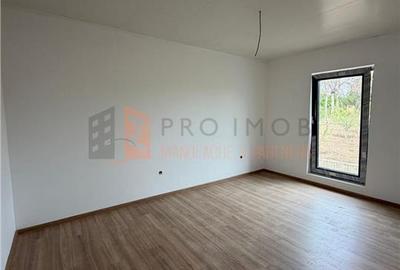 Casă individuală cu 4 camere cu Canalizare în Merei - 15