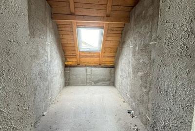 Casă cu 4 camere cu Teren 500 Mp în Șimian - 3