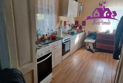 Casa la curte comuna in localitatea Nojorid Casa la curte comuna in localitatea Nojorid - 1