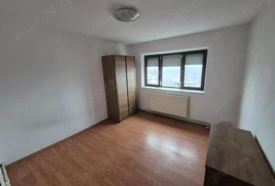 Apartament cu 3 camere decomandat în Dorobanți 1 - 3