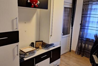 Apartament cu 3 camere decomandat în Central - 10