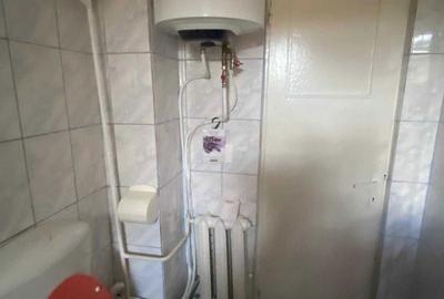 Garsonieră decomandată în Exterior Vest - 7