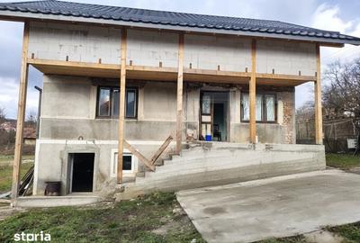 Casă cu 4 camere cu Teren 1360 Mp în Așchileu - 6