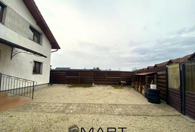 Casă cu 7 camere cu Teren 272 Mp în Central