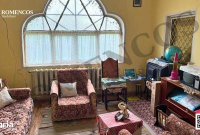 Casă cu Teren 4100 Mp în Central - 5