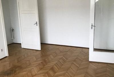Apartament 3 camere Piata Chibrit-Metrou 1 Mai