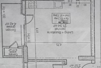 Apartament cu 3 camere semidecomandat în Central