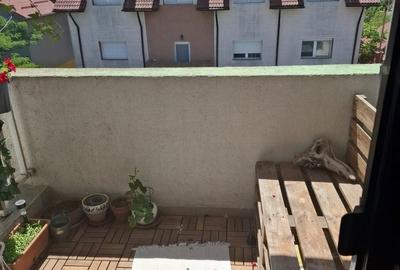 Apartament cu 3 camere în Rahova - 14