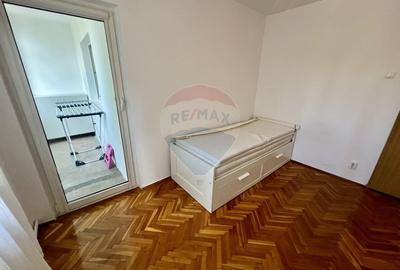 Apartament spatios 4 camere in cartierul Strand - 12