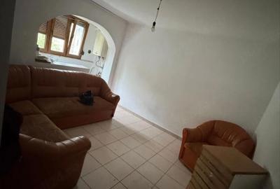 Apartament cu 3 camere decomandat în Sud - 2