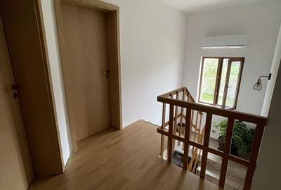 Casă cu 4 camere în Sânmihaiu Român - 1