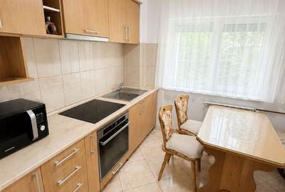 Apartament cu 3 camere decomandat în Nufărul - 5