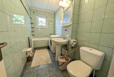 Apartament cu 3 camere decomandat în Cornișa - 8