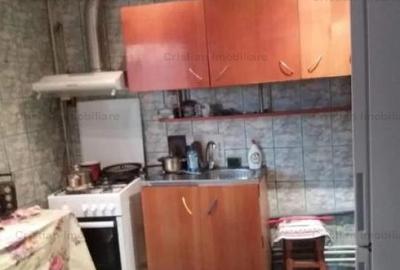 Casă cu 4 camere cu Canalizare în Chercea - 3