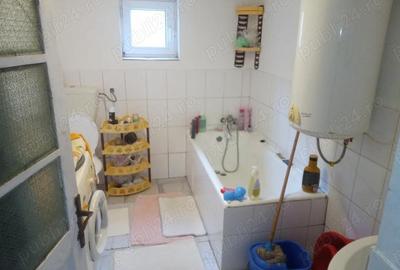 Casă cu 6 camere în Stejaru - 6