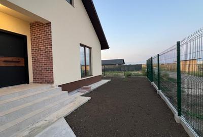 Case individuale cu 3 camere | Parter | 78 mp | Dascălu – Liniște, Natură, Acces - 15
