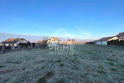 Teren de 927 mp, în Ciugud