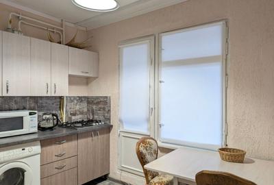 Garsonieră decomandată în Unirii - 1