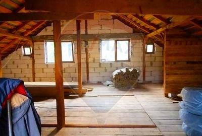 Casa de vanzare cu priveliste superba  zona Valea Borcutului - 9