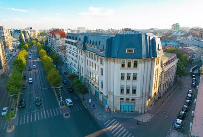 Birou, de 300 mp, în P-ța Universității - 2