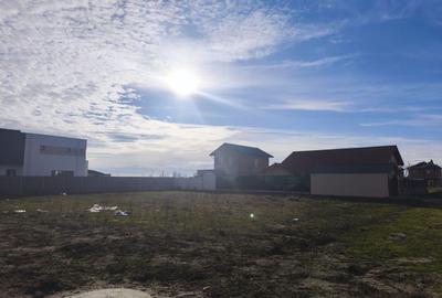 Teren Construcții intravilan de 817 mp, în Giroc