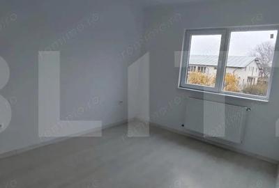 Casă cu Teren 27 Mp în Giurgiului - 2