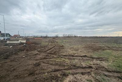 Teren de 468 mp, în Giarmata - 2