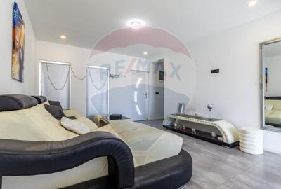 Casă cu 4 camere cu Teren 307 Mp în Fântânele - 19