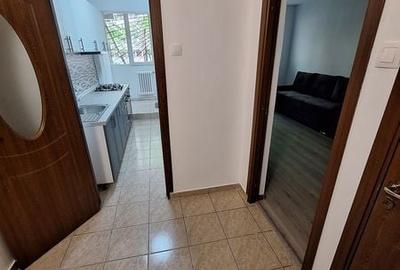 Apartament cu 2 camere semidecomandat în Podu Roș - 3