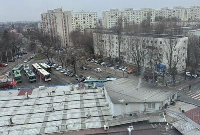 Apartament cu 3 camere decomandat în Berceni - 8