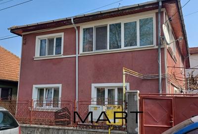 Casă individuală cu 6 camere cu Canalizare în Noua - 3