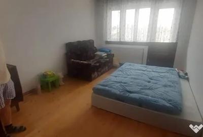 Casă cu 3 camere cu Teren 2300 Mp în Săsar - 7