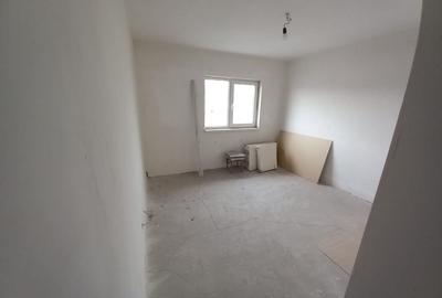 Apartament cu 2 camere decomandat în Fălticeni - 3