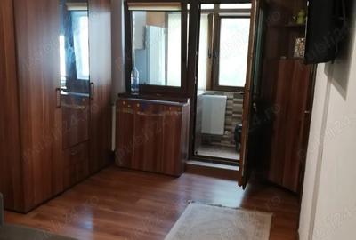 Garsoniera de vanzare zona Trocadero - 5