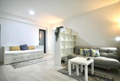 PARCUL CAROL-MITROPOLIT GRIGORE, GARSONIERA COCHETA, BLOC 20 PARCUL CAROL-MITROPOLIT GRIGORE, GARSONIERA COCHETA, BLOC 20 - 18