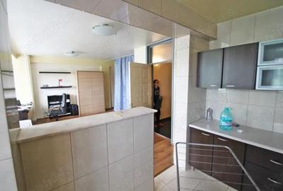 Casă cu 10 camere în Stadion - 13