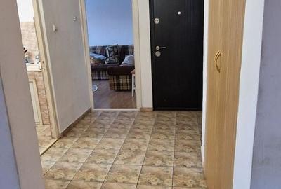 Doua camere decomandate, etajul 1. - 10