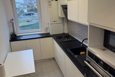 Apartament cu 2 camere decomandat în Central - 2