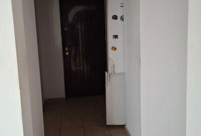 Apartament cu 3 camere decomandat în Exterior Vest - 7