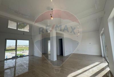 Vila 4 camere intr-un asamblu rezidential in Cernavoda /... - 19