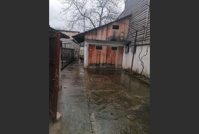 Casă cu 3 camere cu Canalizare în Central - 13