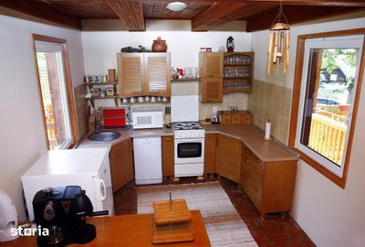 Casă cu 5 camere cu Teren 1800 Mp în Zetea - 9