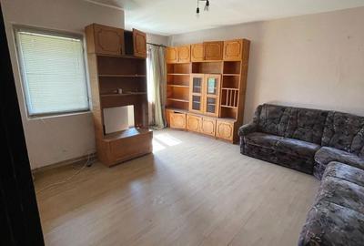 Apartament cu 2 camere decomandat în Rahova - 3