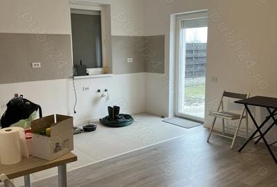 Casă cu 3 camere cu Teren 450 Mp în 1 Decembrie - 8
